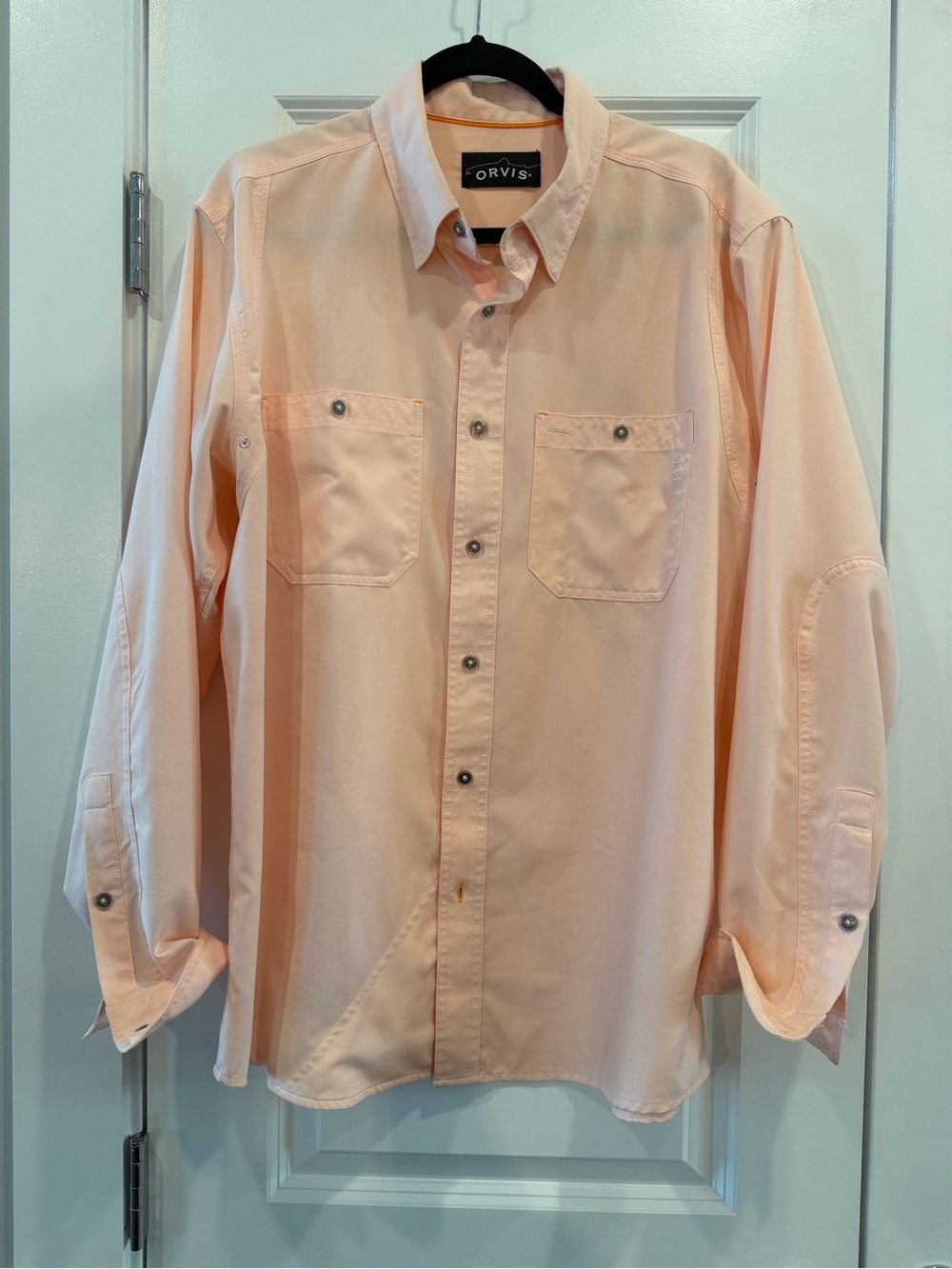 Orvis Men's Light Peach Long-Sleeve Button-Down Shirt